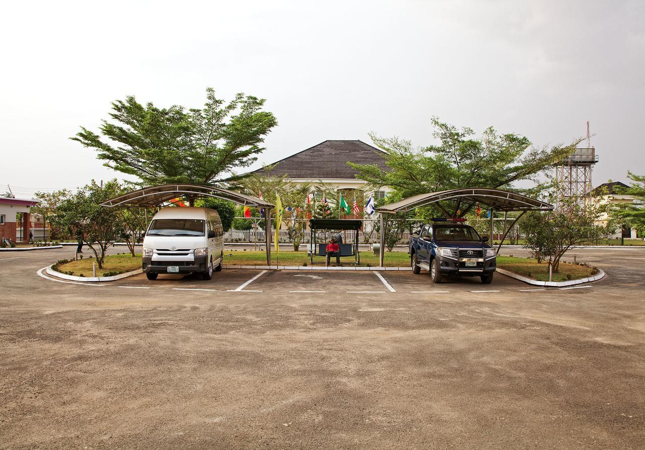 Oxygen Holiday Resort Owerri Exterior foto